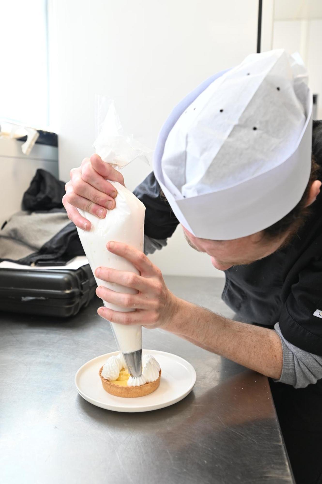 Logis Hotel & Restaurant Le Carnot 戴伊 外观 照片